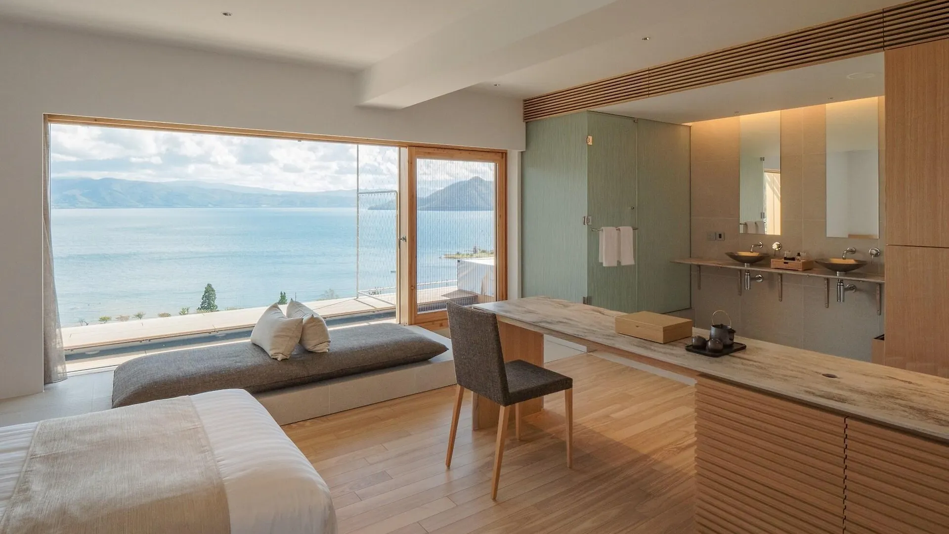 We Hotel Toya Toyako Resort